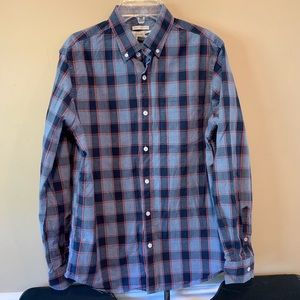 Men’s dress shirt